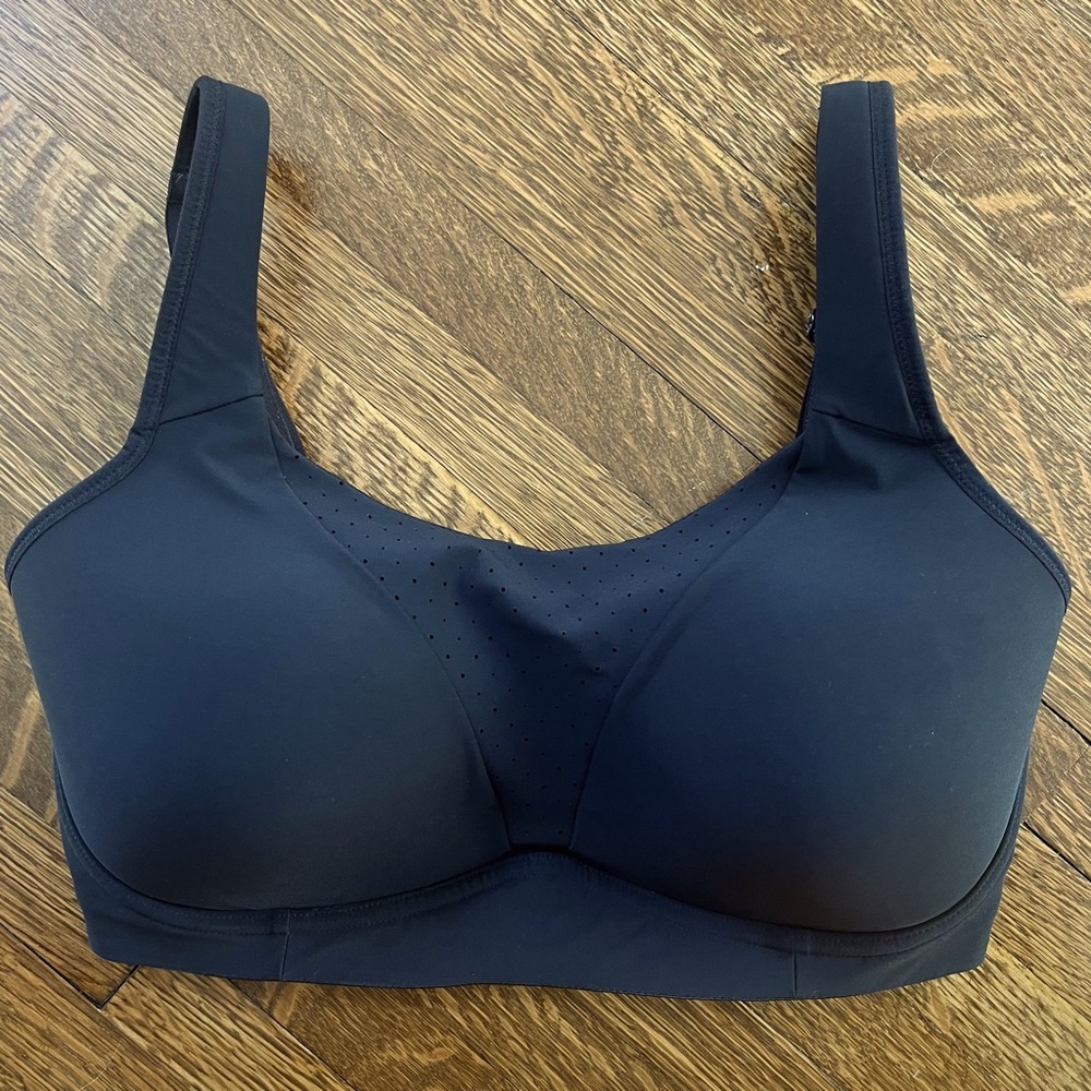 Lululemon Run Times Jog Bra, 34DDD.